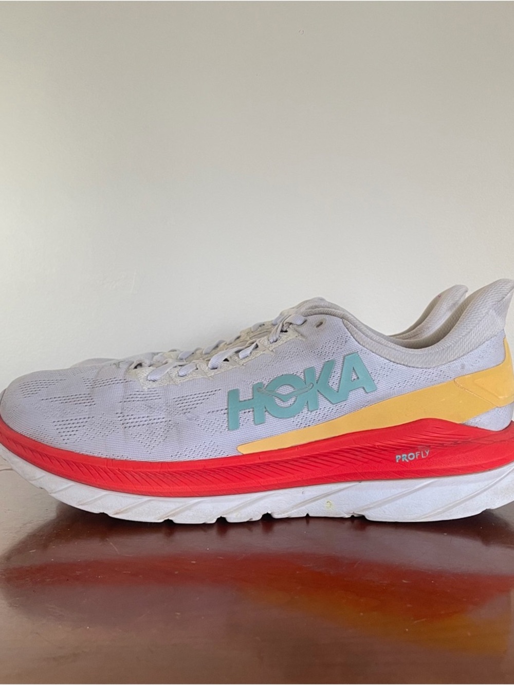 Hoka Men’s Mach 4 Running Shoe | US 11.5
